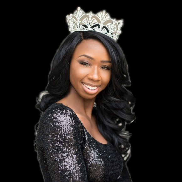 Meet your Posher, Ashli - Picture 1 of 1